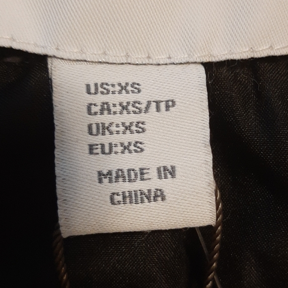 Blazer - Picture 6 of 6